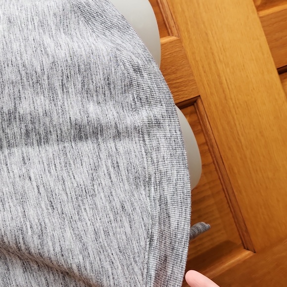 Athleta Sweatshirt - Picture 15 of 15